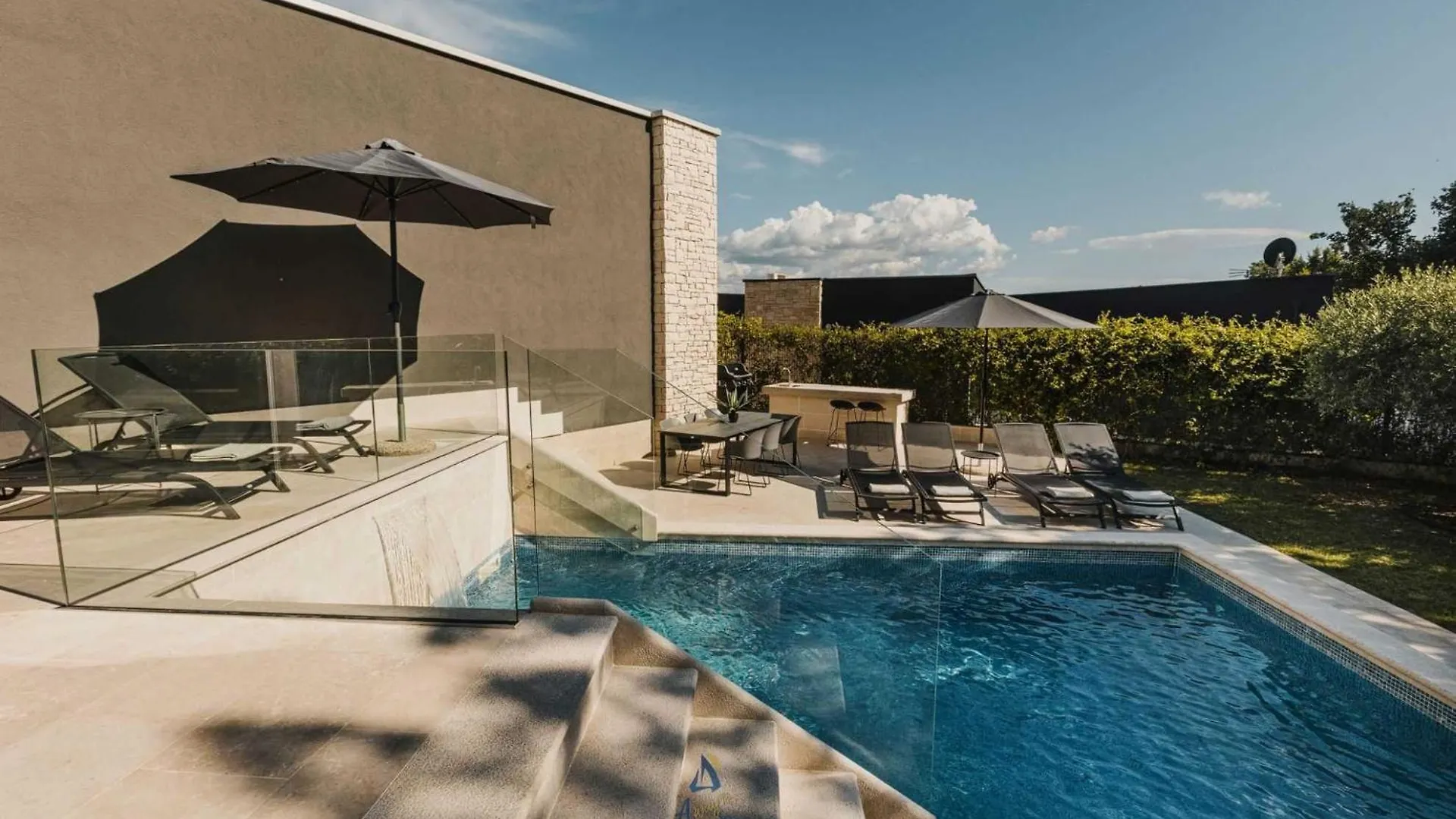 Villa Niz I By Awaytocroatia Mazurija
