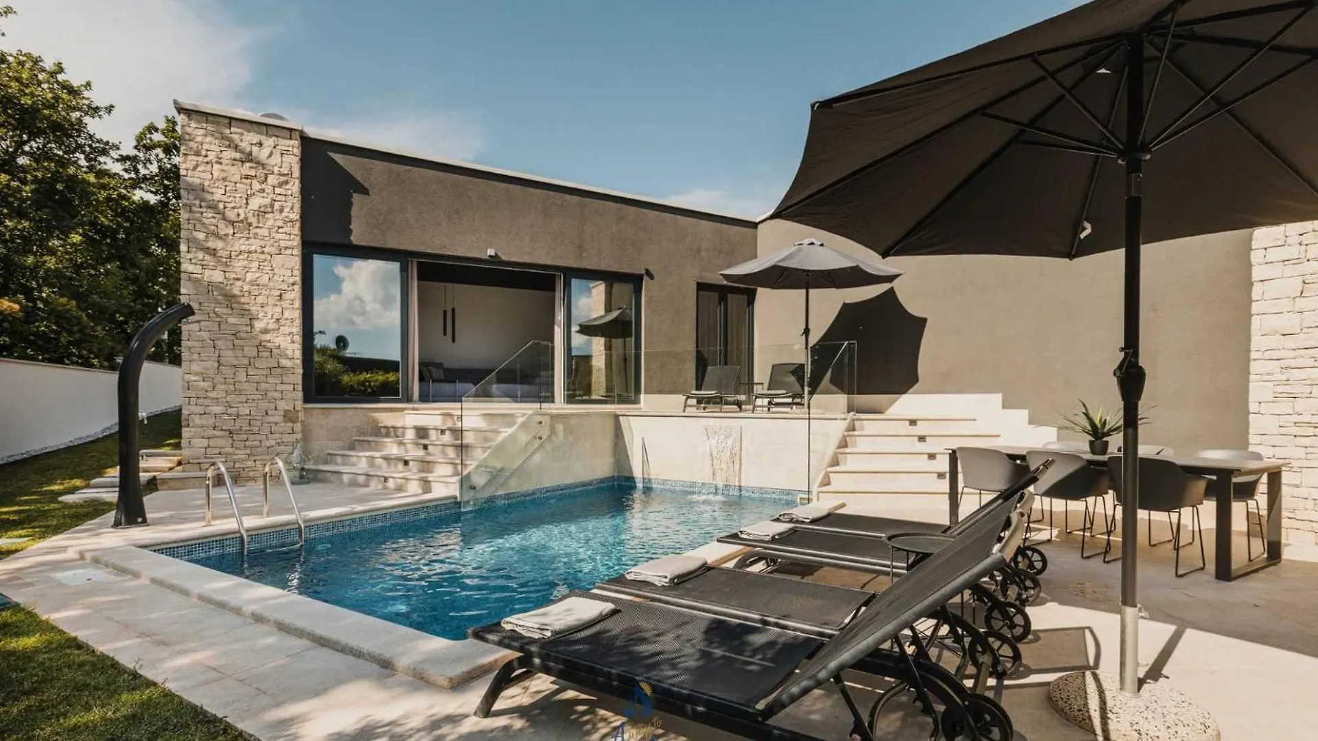 Villa Niz I By Awaytocroatia Mazurija